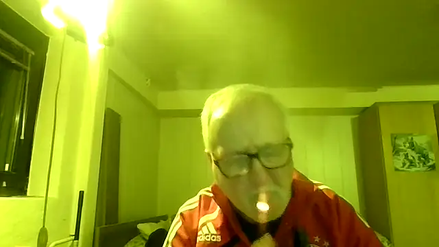 Snapshot of Sammy1660 chatting on 4, 4, 2026 Sammy1660 online show from 4, 4, 2026