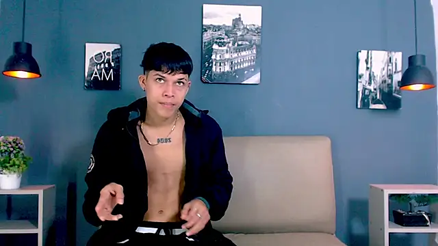 Snapshot of Levis_Montes chatting on 7, 1, 2025 Levis Montes online show from 7, 1, 2025