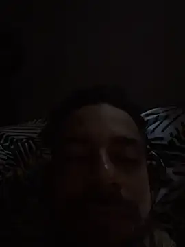 Snapshot of rich0431 chatting on 28, 10, 2025 rich0431 online show from 28, 10, 2025