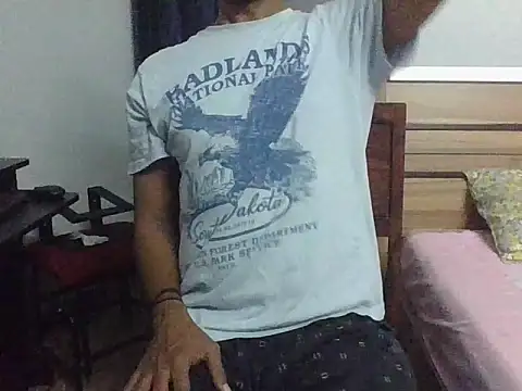 Snapshot of IndianEurope chatting on 11, 9, 2025 IndianEurope online show from 11, 9, 2025