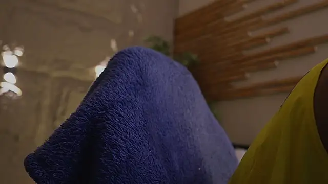 Logan Varela online show from 4, 2, 2026