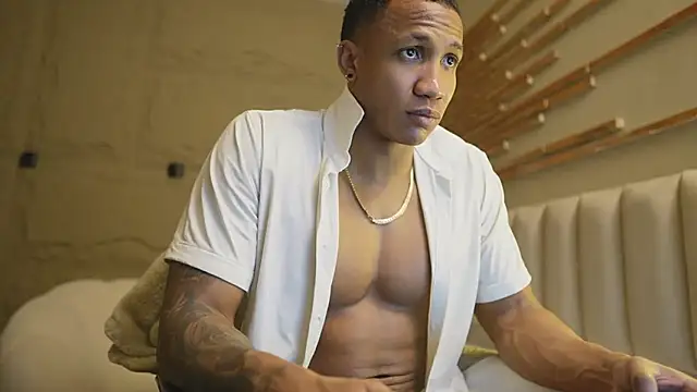 Logan Varela online show from 1, 4, 2026