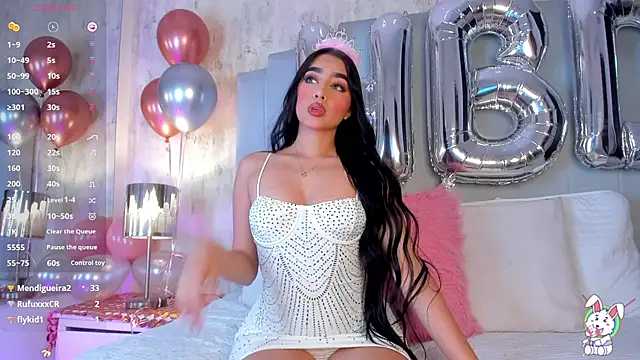 Snapshot of valeryy_stone chatting on 12, 12, 2024 valeryy stone online show from 12, 12, 2024