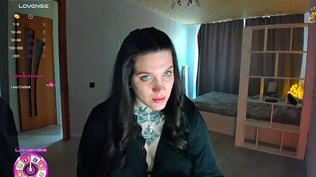 AizaRose online show from 18, 3, 2026