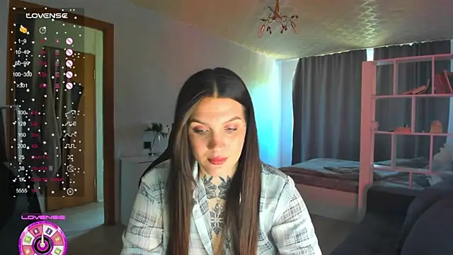 AizaRose online show from 14, 5, 2026