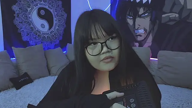 Snapshot of LeyaKan chatting on 27, 1, 2025 LeyaKan online show from 27, 1, 2025