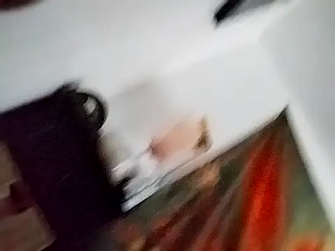 gurlnips online show from 22, 9, 2025