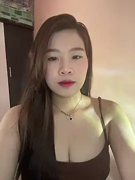 Snapshot of Bae1103 chatting on 27, 3, 2026 Bae1103 online show from 27, 3, 2026