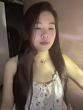 Snapshot of Bae1103 chatting on 10, 4, 2026 Bae1103 online show from 10, 4, 2026