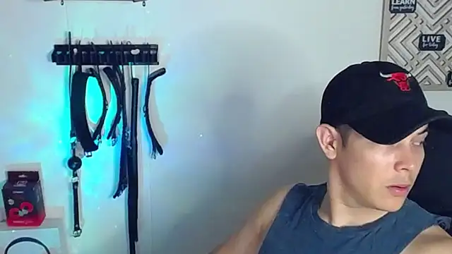 Alan hadid1 online show from 29, 1, 2025