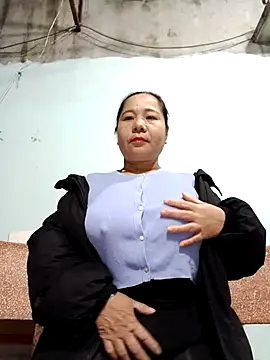 Queen 18200 online show from 9, 1, 2026