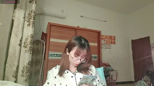 Lili 666 online show from 17, 5, 2026