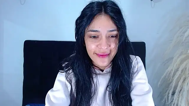 Snapshot of srta_luciana chatting on 12, 6, 2026 srta luciana online show from 12, 6, 2026