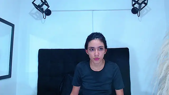 Snapshot of srta_luciana chatting on 17, 7, 2026 srta luciana online show from 17, 7, 2026