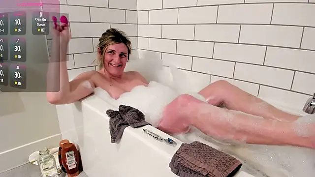 Snapshot of ImLeanneLawson chatting on 17, 2, 2025 ImLeanneLawson online show from 17, 2, 2025