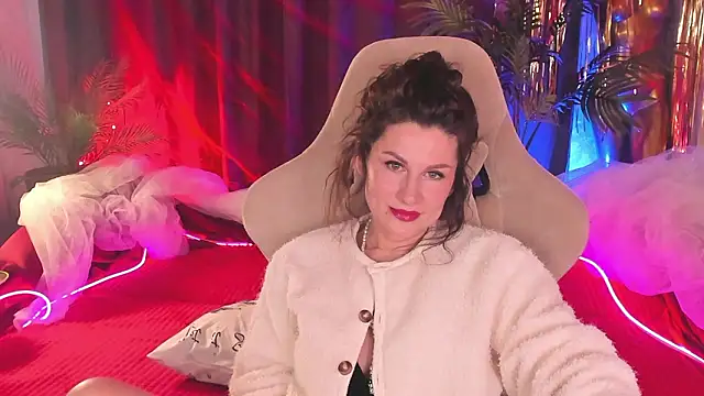 April o Nill online show from 10, 2, 2026