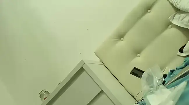 Snapshot of Strip_Adelina chatting on 20, 3, 2025 Strip Adelina online show from 20, 3, 2025