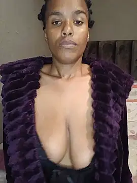 Snapshot of SexySlenderLexy chatting on 27, 5, 2026 SexySlenderLexy online show from 27, 5, 2026