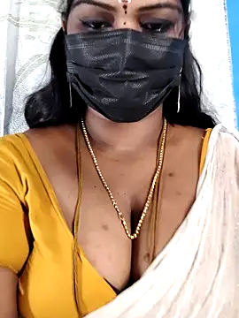 Snapshot of mayaa2u chatting on 15, 4, 2026 mayaa2u online show from 15, 4, 2026