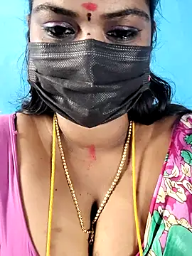 Snapshot of mayaa2u chatting on 10, 5, 2026 mayaa2u online show from 10, 5, 2026