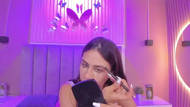 diosa cristal online show from 8, 11, 2025