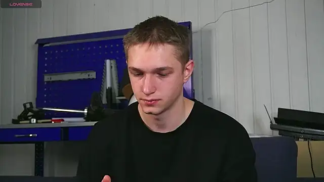 dustyn fox online show from 7, 1, 2026