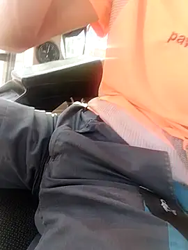 Snapshot of 1994grishaqqq chatting on 9, 9, 2025 1994grishaqqq online show from 9, 9, 2025