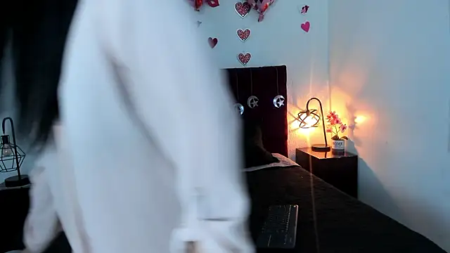 Snapshot of Anthonelaa__ chatting on 11, 2, 2026 Anthonelaa online show from 11, 2, 2026