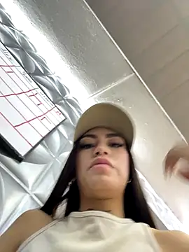 Effy Bonny online show from 12, 11, 2025