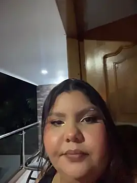 Snapshot of _Shara_Handal_ chatting on 17, 5, 2026 Shara Handal online show from 17, 5, 2026