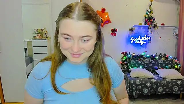 Demure Smile online show from 3, 12, 2024