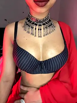 Hot-sexy222 online show from 1, 11, 2025