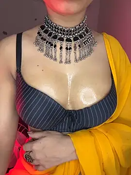 Hot-sexy222 online show from 9, 11, 2025