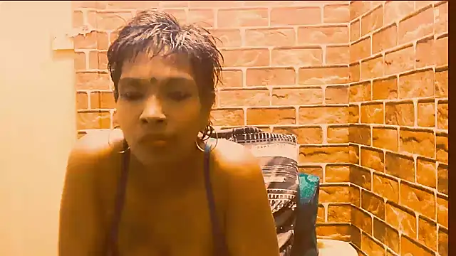 Snapshot of Fuckable_Nasty_MILF chatting on 9, 6, 2026 Fuckable Nasty MILF online show from 9, 6, 2026