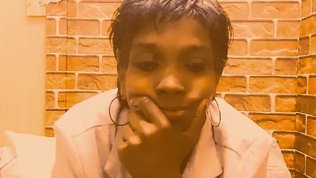 Snapshot of Fuckable_Nasty_MILF chatting on 10, 6, 2026 Fuckable Nasty MILF online show from 10, 6, 2026