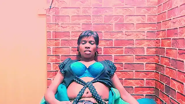 Snapshot of Fuckable_Nasty_MILF chatting on 3, 7, 2026 Fuckable Nasty MILF online show from 3, 7, 2026
