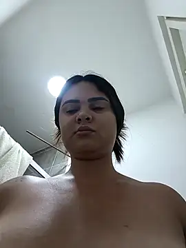 sexy-latin10 online show from 5, 4, 2026