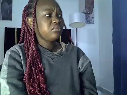 Snapshot of Sexiebony12 chatting on 8, 7, 2026 Sexiebony12 online show from 8, 7, 2026