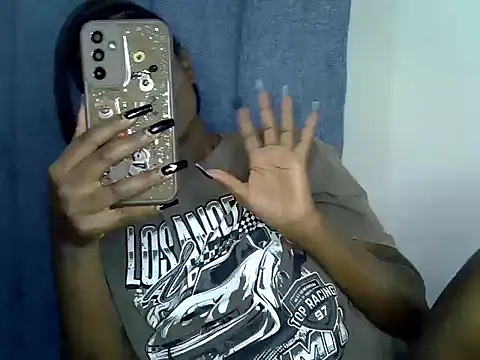 Snapshot of Sexiebony12 chatting on 31, 7, 2026 Sexiebony12 online show from 31, 7, 2026