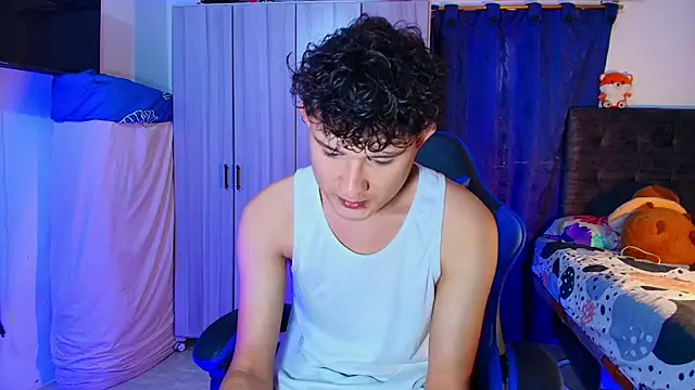 Snapshot of Nathan_Bluee chatting on 9, 2, 2026 Nathan Bluee online show from 9, 2, 2026