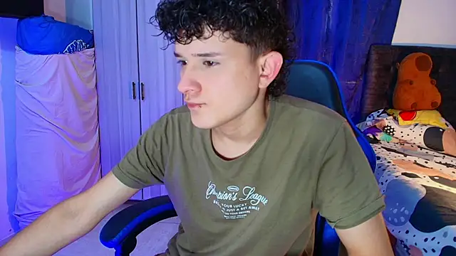 Snapshot of Nathan_Bluee chatting on 12, 2, 2026 Nathan Bluee online show from 12, 2, 2026