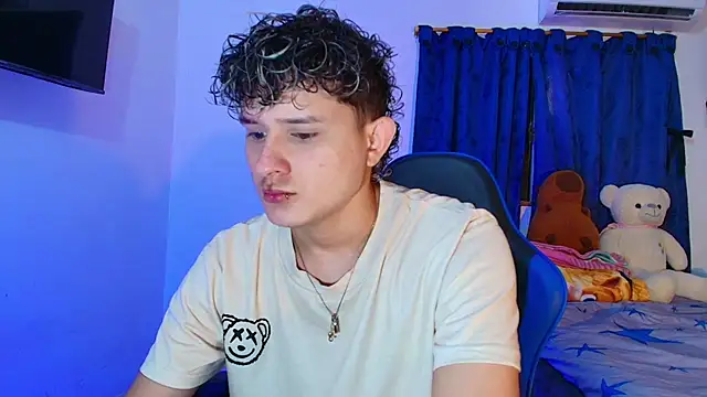 Snapshot of Nathan_Bluee chatting on 10, 3, 2026 Nathan Bluee online show from 10, 3, 2026