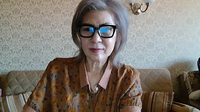 Elegant00Lady online show from 9, 11, 2025