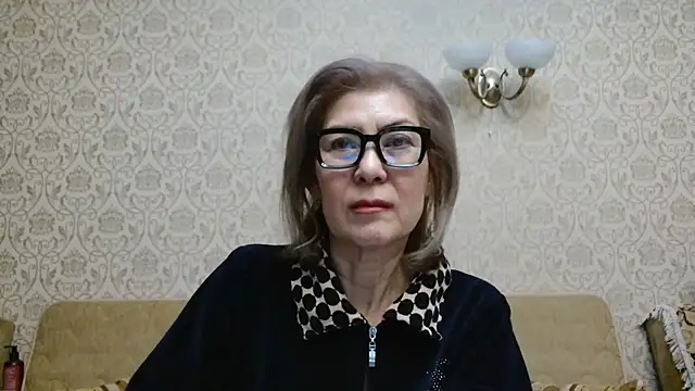 Elegant00Lady online show from 27, 11, 2025