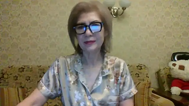Snapshot of Elegant00Lady chatting on 13, 7, 2026 Elegant00Lady online show from 13, 7, 2026