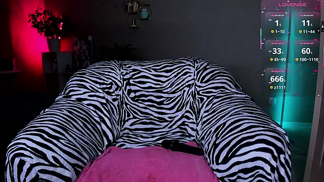 Snapshot of Tanya_Acid chatting on 16, 2, 2025 Tanya Acid online show from 16, 2, 2025