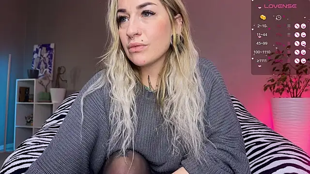 Snapshot of Tanya_Acid chatting on 10, 1, 2026 Tanya Acid online show from 10, 1, 2026