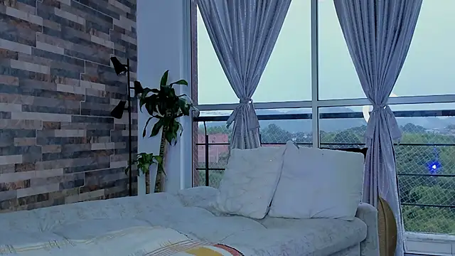 Snapshot of zaiin_diesel chatting on 7, 12, 2024 zaiin diesel online show from 7, 12, 2024