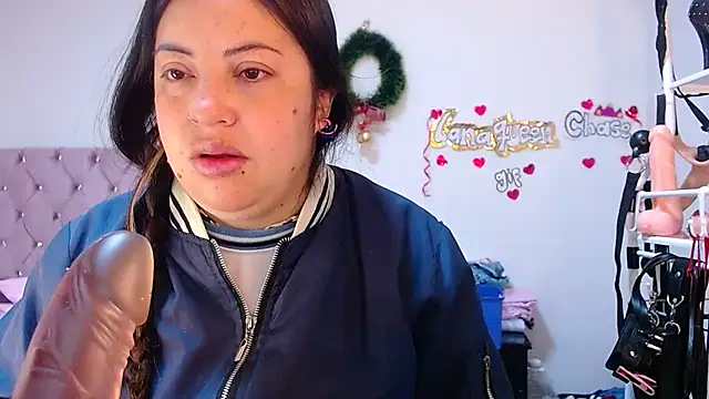 lanaqueen699 online show from 19, 2, 2026