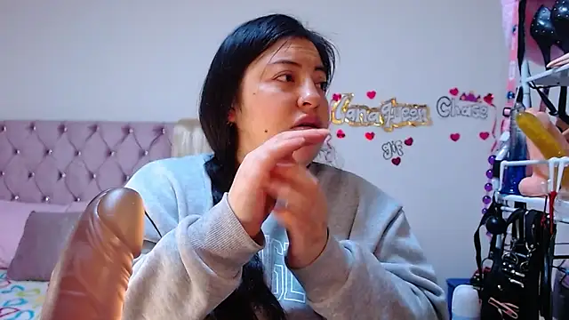 lanaqueen699 online show from 26, 2, 2026